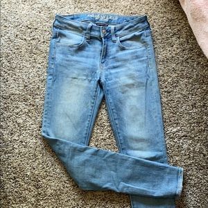 American Eagle Lightwash Jeans